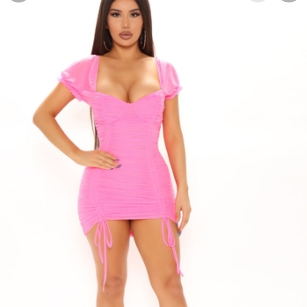 Pink fashion nova dress plus free gift